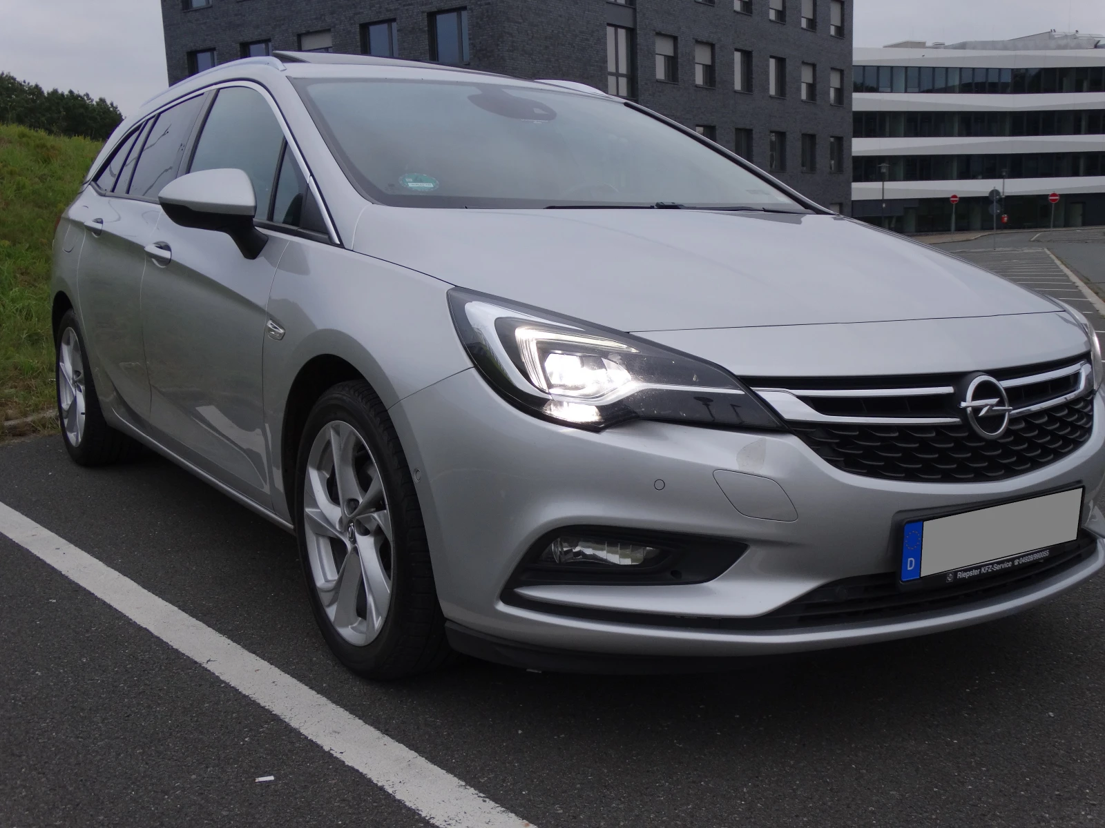 Opel Astra K 1.6 BiTurbo Diesel Ultimate - изображение 2