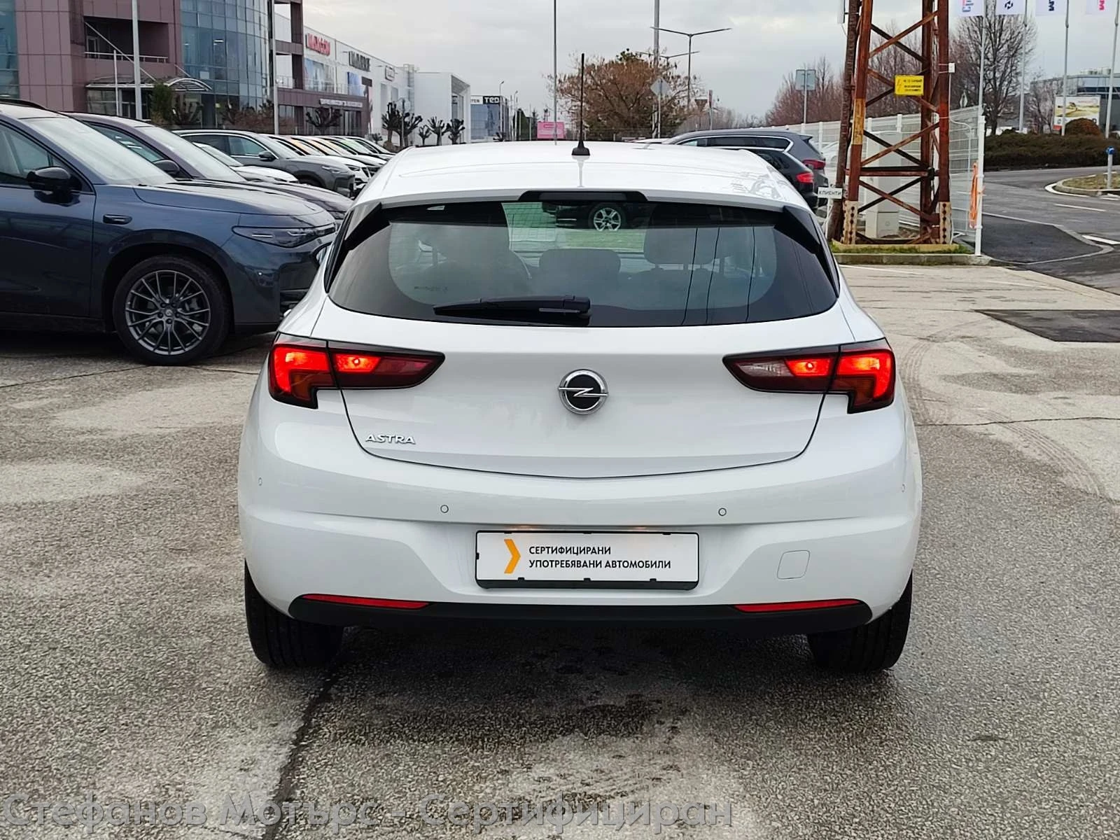 Opel Astra Edition 1.2 Turbo (130hp) MT6 - изображение 7