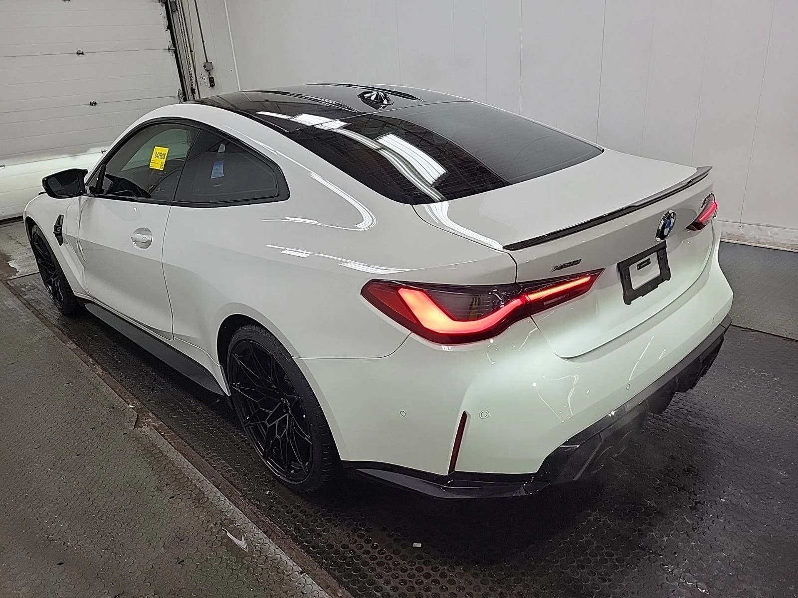 BMW M4 * COMPETITION M XDRIVE * CARFAX* SHADOW LINE* HK*  - изображение 4