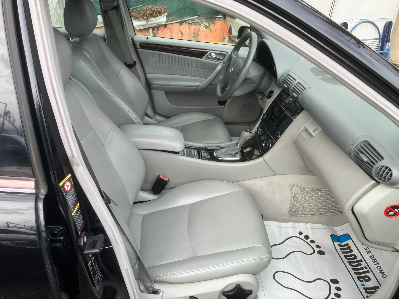 Mercedes-Benz C 220 CDI-Avangarde, снимка 13 - Автомобили и джипове - 53787275