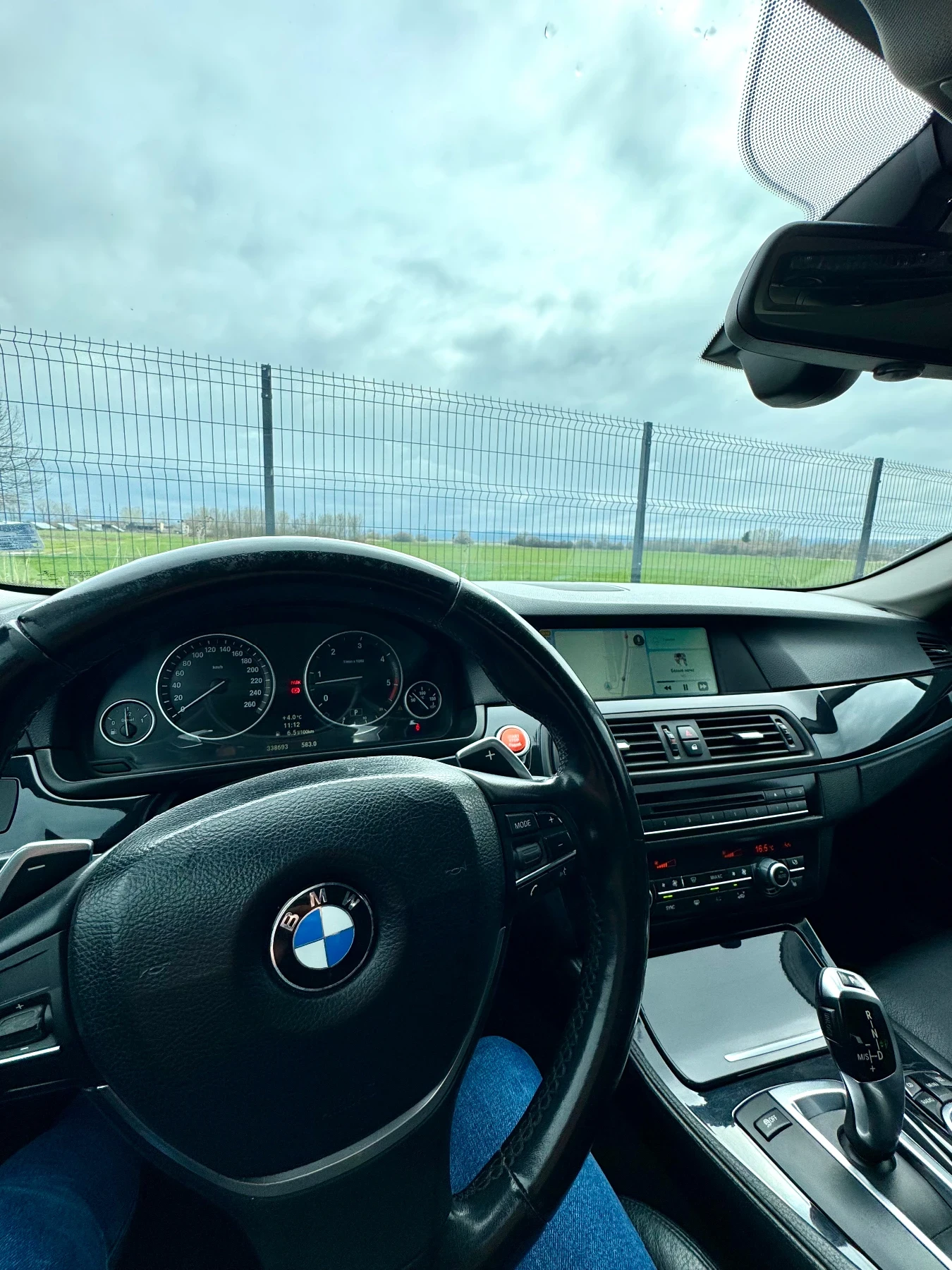 BMW 525, снимка 15 - Автомобили и джипове - 54039262