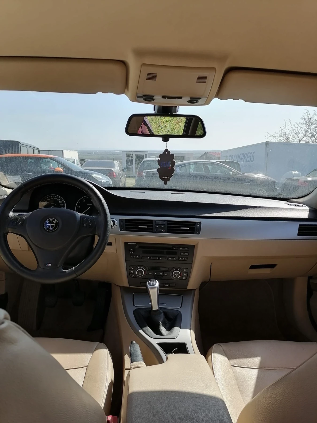 BMW 320, снимка 13 - Автомобили и джипове - 54459343