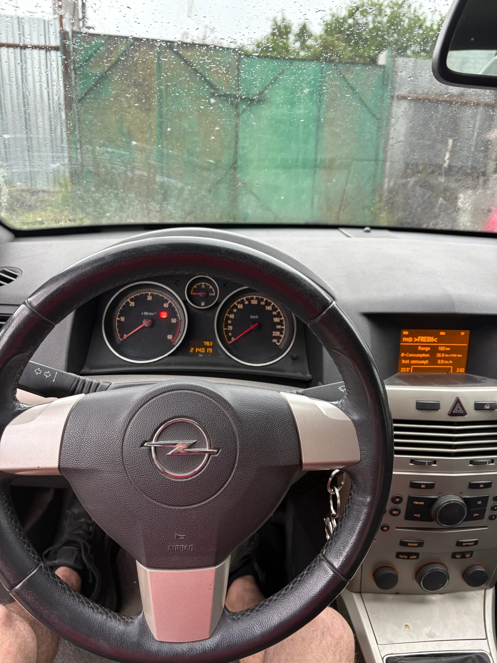 Opel Astra 1.7CDTI 110HP Facelift, снимка 12 - Автомобили и джипове - 54575604