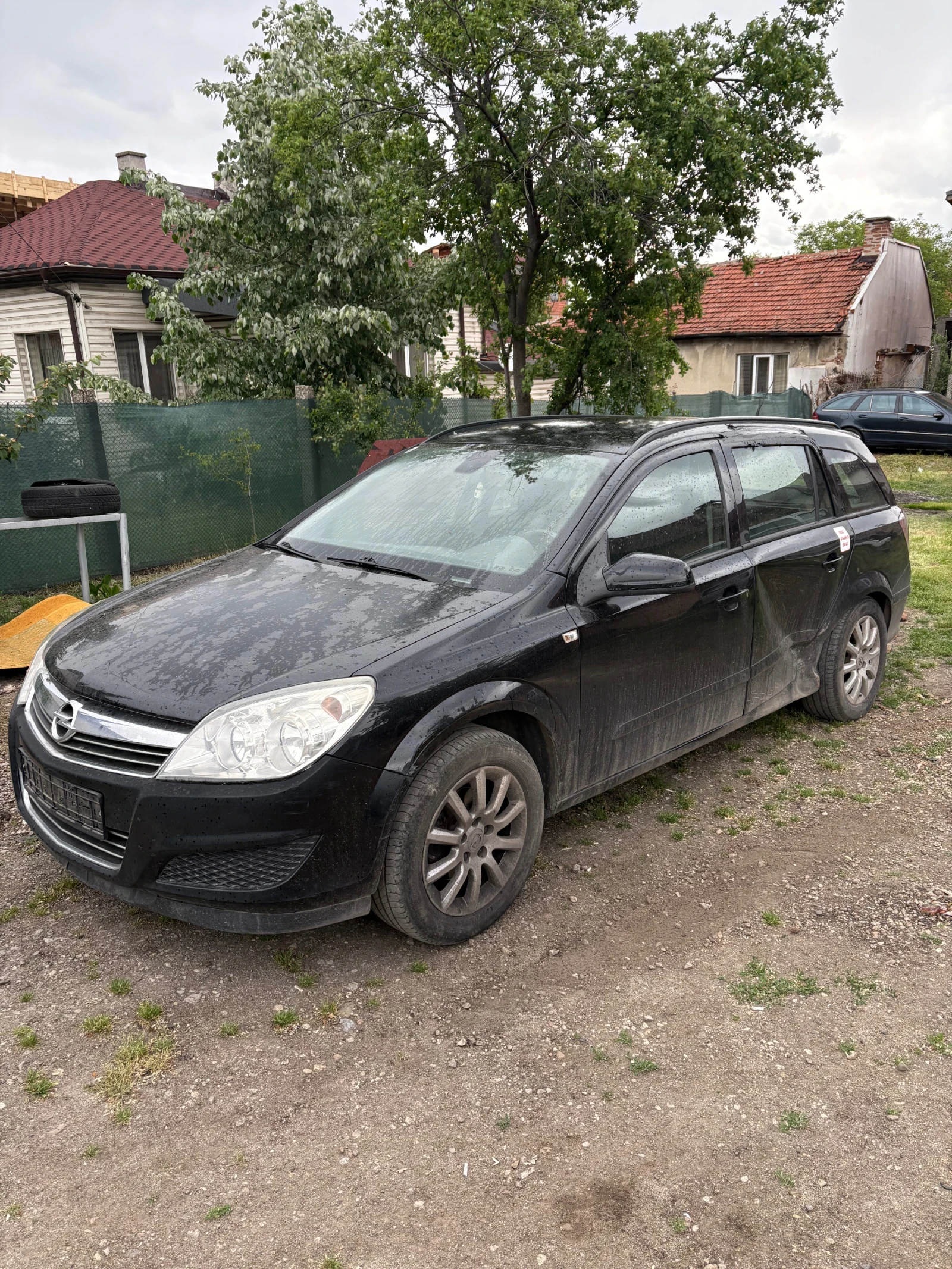 Opel Astra 1.7CDTI 110HP Facelift, снимка 3 - Автомобили и джипове - 54575604