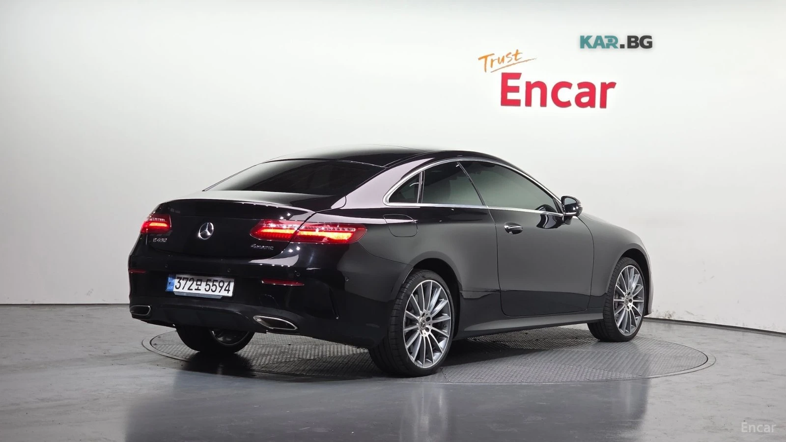 Mercedes-Benz E 450 4MATIC* DISTRONIC* 360CAM* DRIVE-ASSIST* BURMESTER, снимка 3 - Автомобили и джипове - 54769215