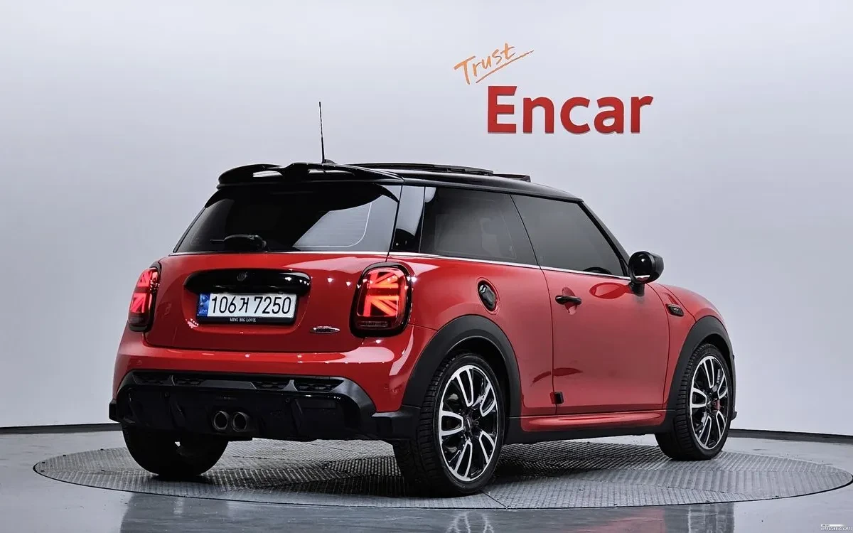 Mini John Cooper Works HUD* ������* ���������* �������* ������ | Mobile.bg � ����������� 2