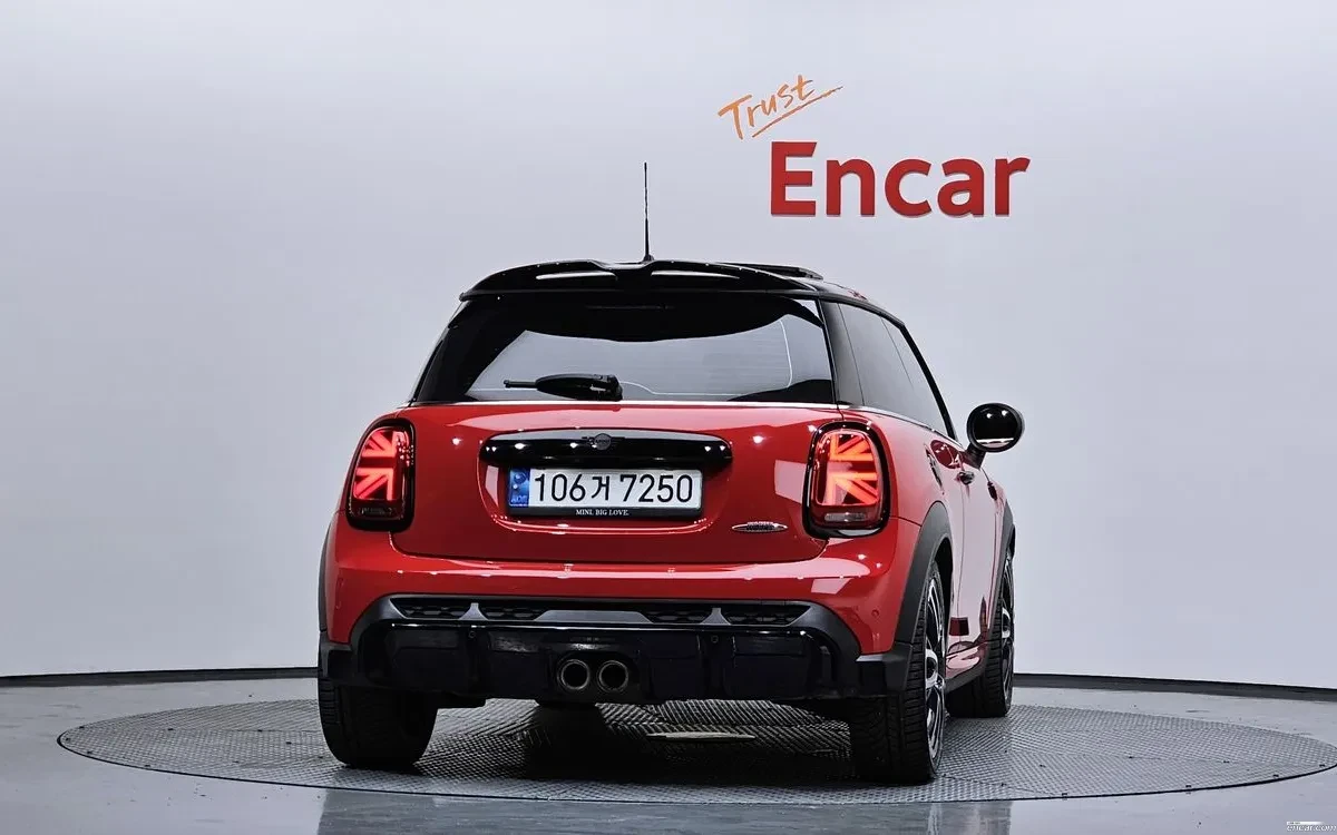 Mini John Cooper Works HUD* ������* ���������* �������* ������ | Mobile.bg � ����������� 4