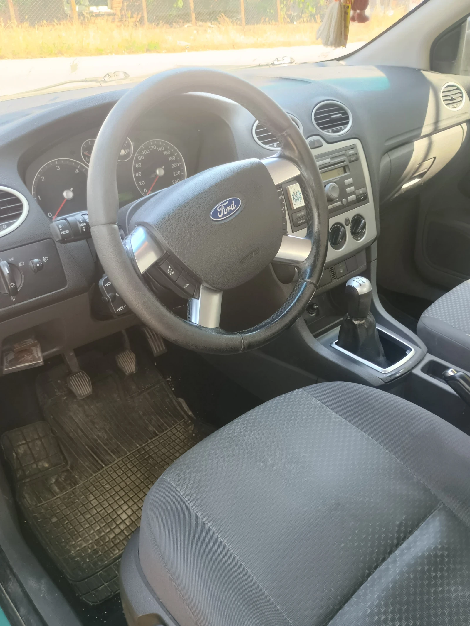 Ford Focus 1.6tdci, снимка 5 - Автомобили и джипове - 54877534