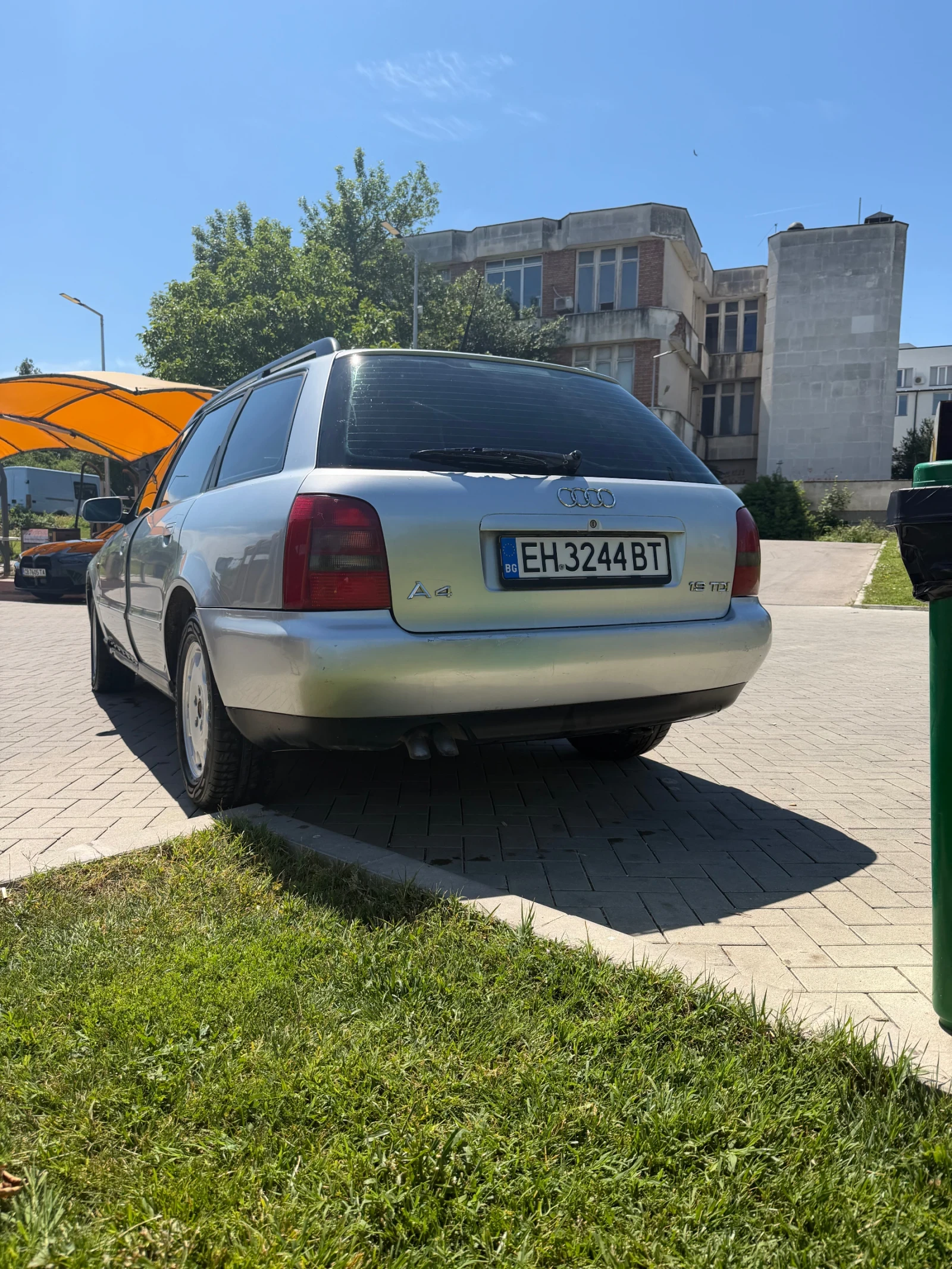 Audi A4, снимка 8 - Автомобили и джипове - 54948003