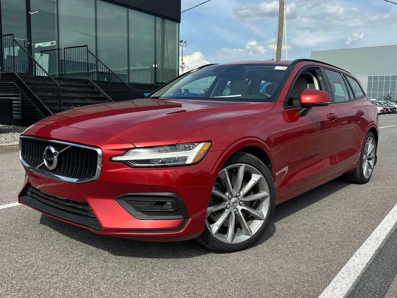 Volvo V60 Momentum | CARFAX | БЕЗ ПЪРВОНАЧАЛНА ВНОСКА