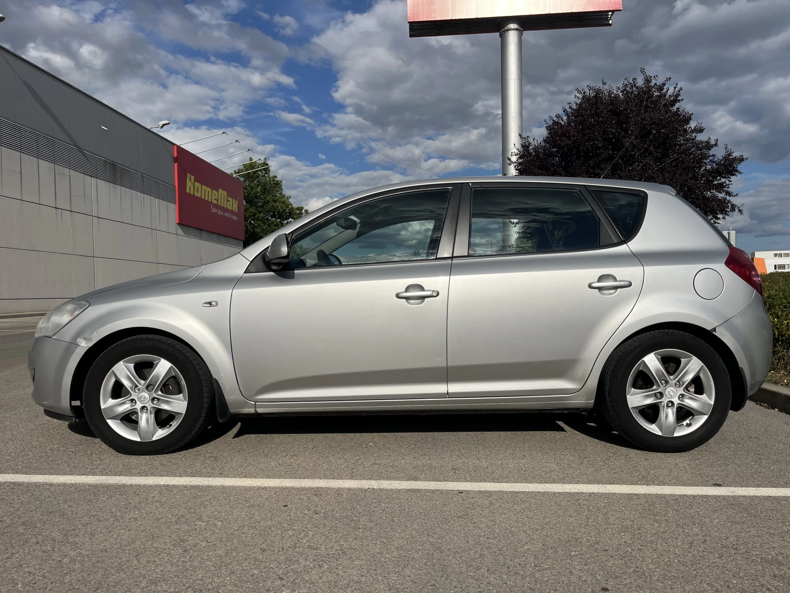Kia Ceed EX 2.0 CRDI, снимка 5 - Автомобили и джипове - 55417501