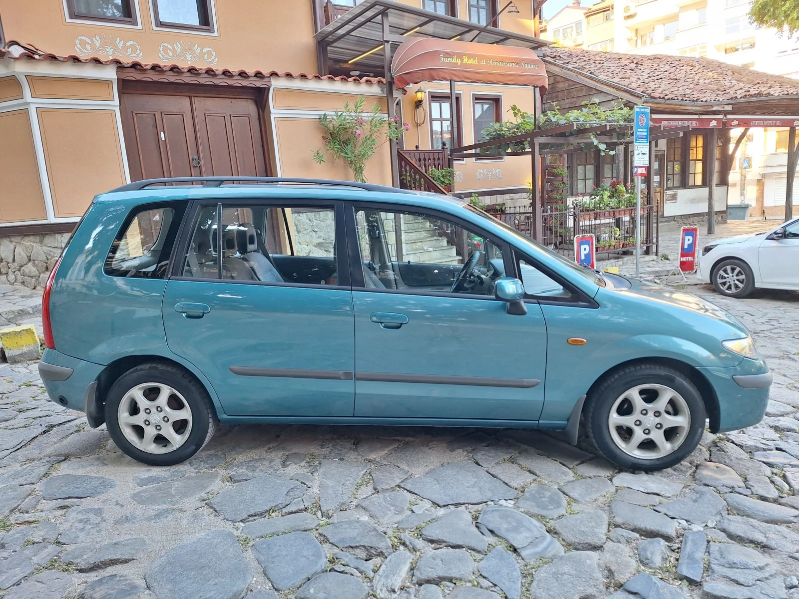 Mazda Premacy 1.8 газ бензин 