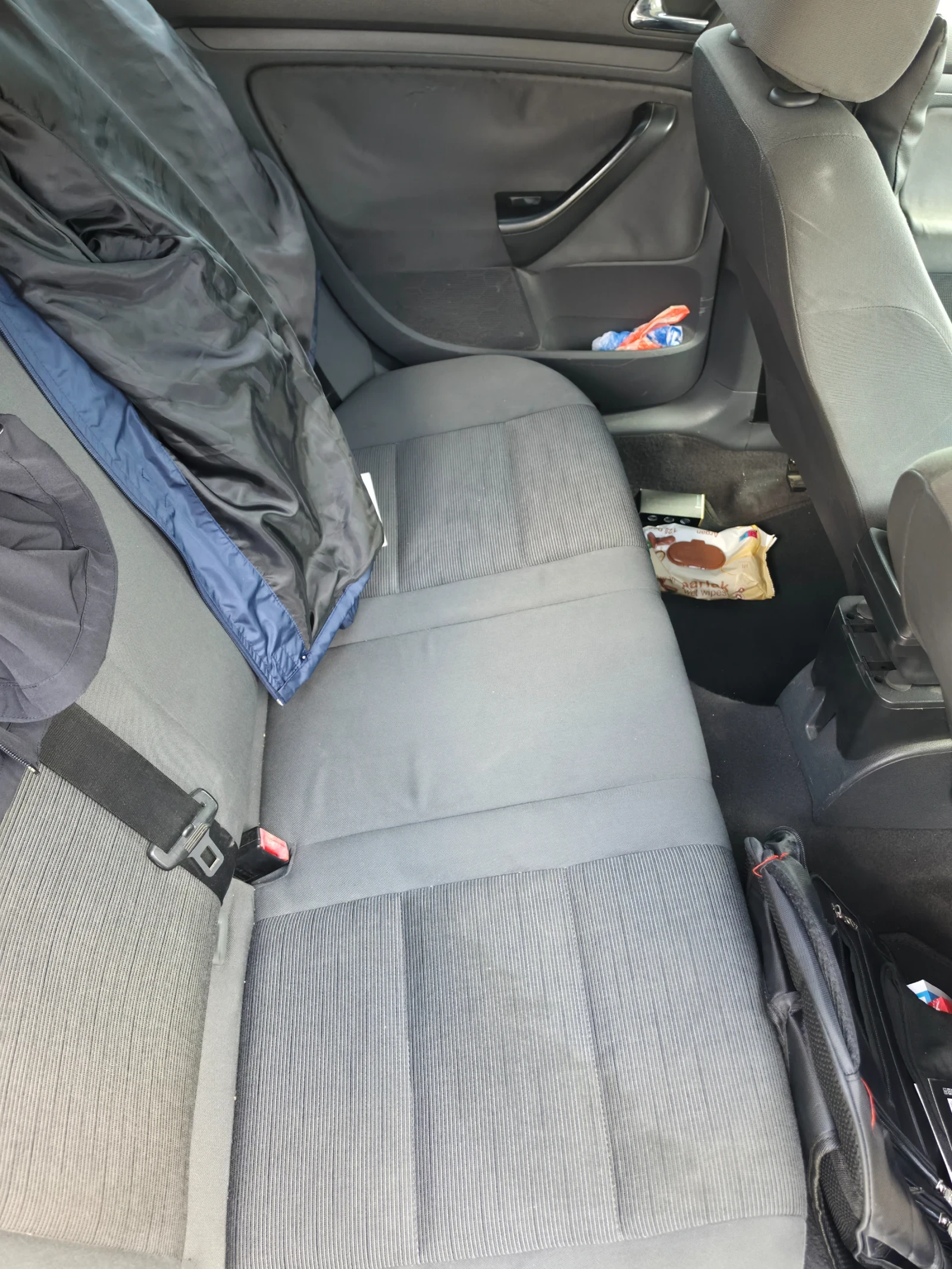 VW Golf, снимка 8 - Автомобили и джипове - 55770970