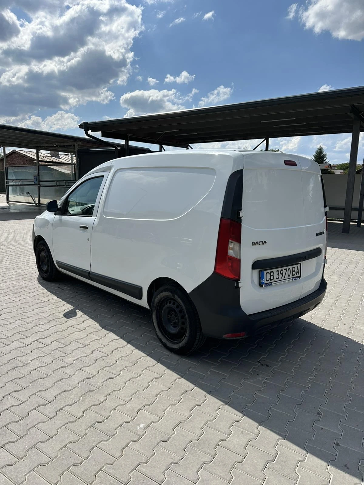 Dacia Dokker Фабрична Газ, снимка 3 - Автомобили и джипове - 56426150