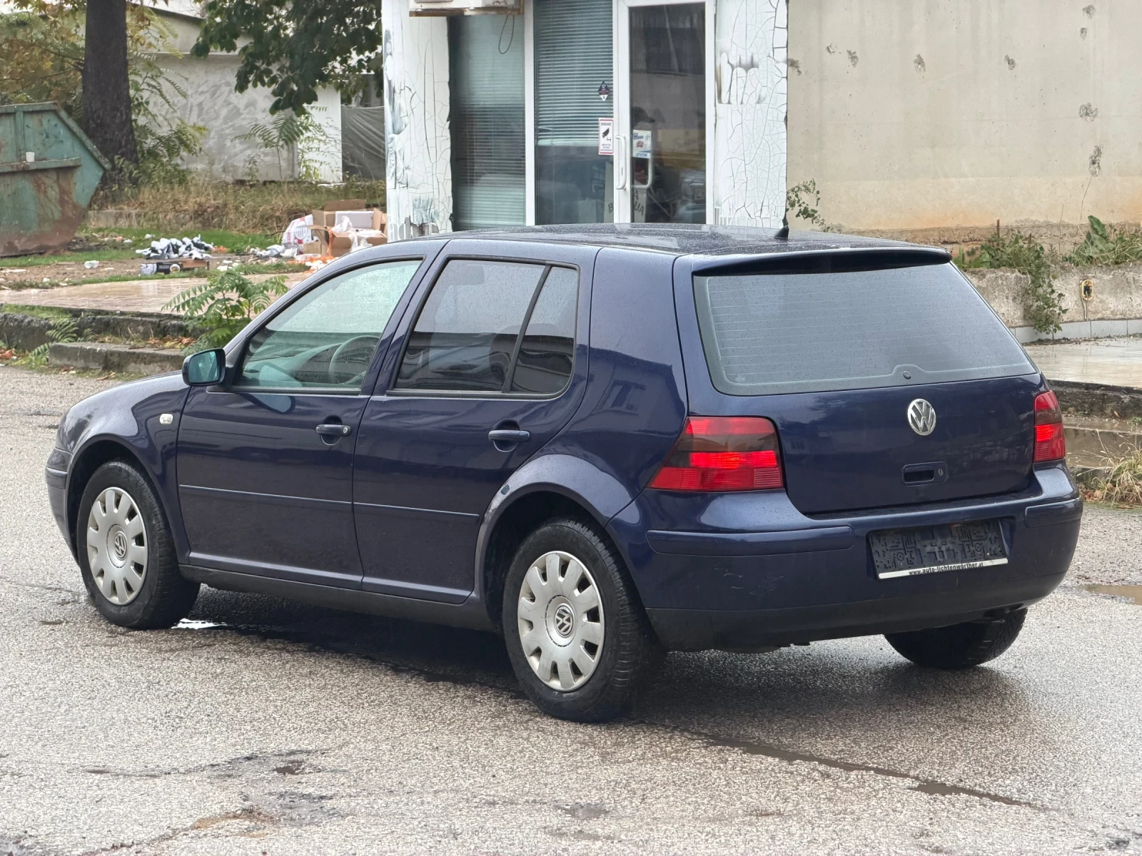 VW Golf 1.9 TDI 90, снимка 7 - Автомобили и джипове - 56739518