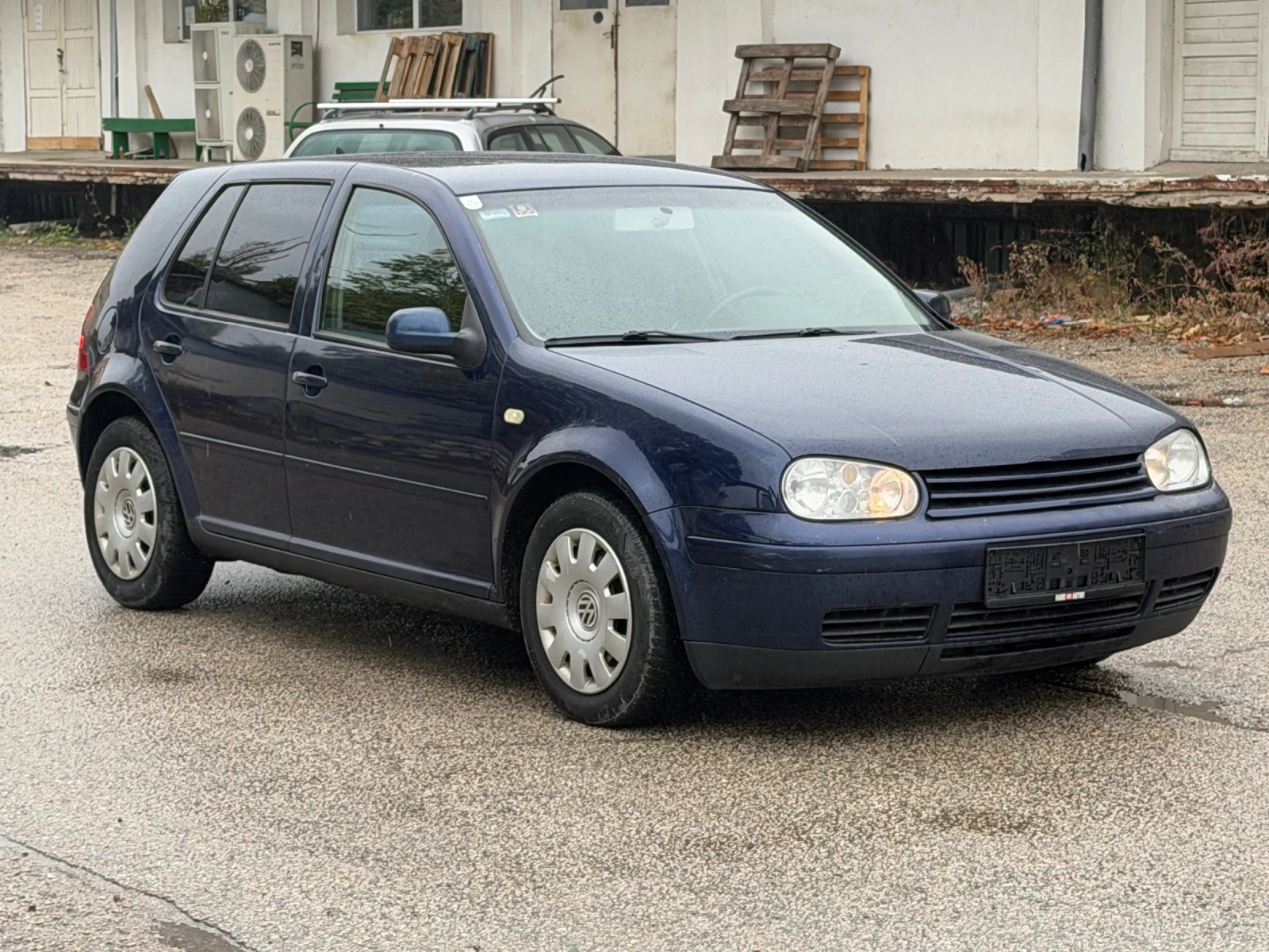 VW Golf 1.9 TDI 90, снимка 3 - Автомобили и джипове - 56739518
