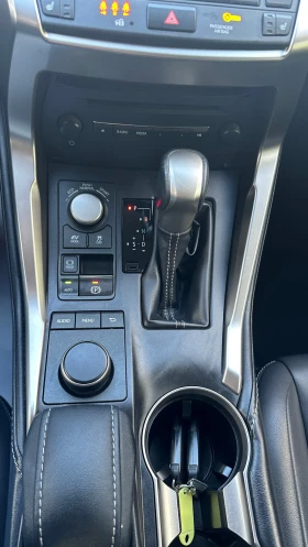 Lexus NX 300h Executive 4x4, снимка 14