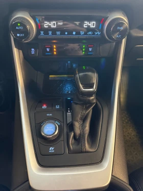 Toyota Rav4 Luxury Premium, снимка 9