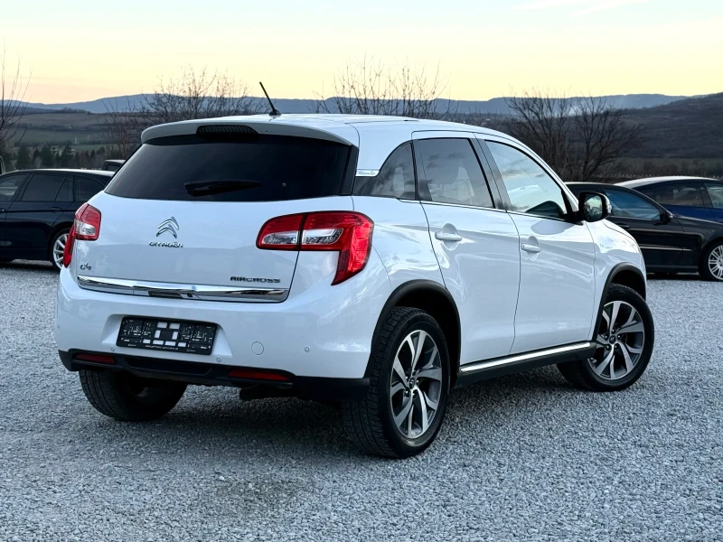 Citroen C4 AIRCROSS 1.8 HDi 4x4 Navi Keyless Cam, снимка 6 - Автомобили и джипове - 48696371