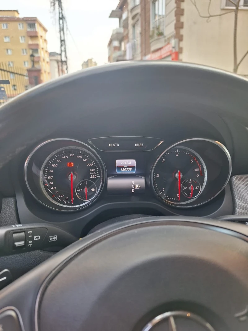 Mercedes-Benz GLA 200, снимка 4 - Автомобили и джипове - 48921921