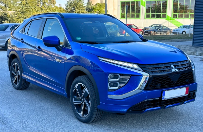 Mitsubishi Eclipse Cross Plug-In 4x4 | 360 Камера | ЛИЗИНГ, снимка 2 - Автомобили и джипове - 52652681