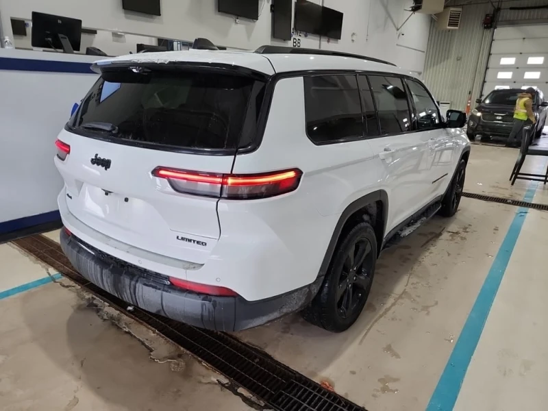 Jeep Grand cherokee 2024 LIMITED * CARFAX * БЕЗ ПЪРВОНАЧАЛНА ВНОСКА, снимка 3 - Автомобили и джипове - 52943603