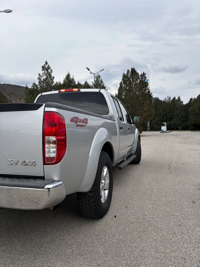 Nissan Frontier Пикап, снимка 12 - Автомобили и джипове - 52978388