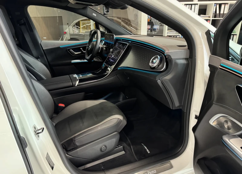 Mercedes-Benz EQE 350 4Matic AMG-Line, снимка 4 - Автомобили и джипове - 52991067