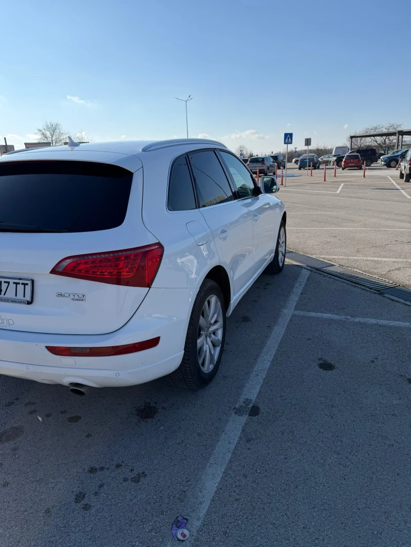 Audi Q5, снимка 4 - Автомобили и джипове - 53076306