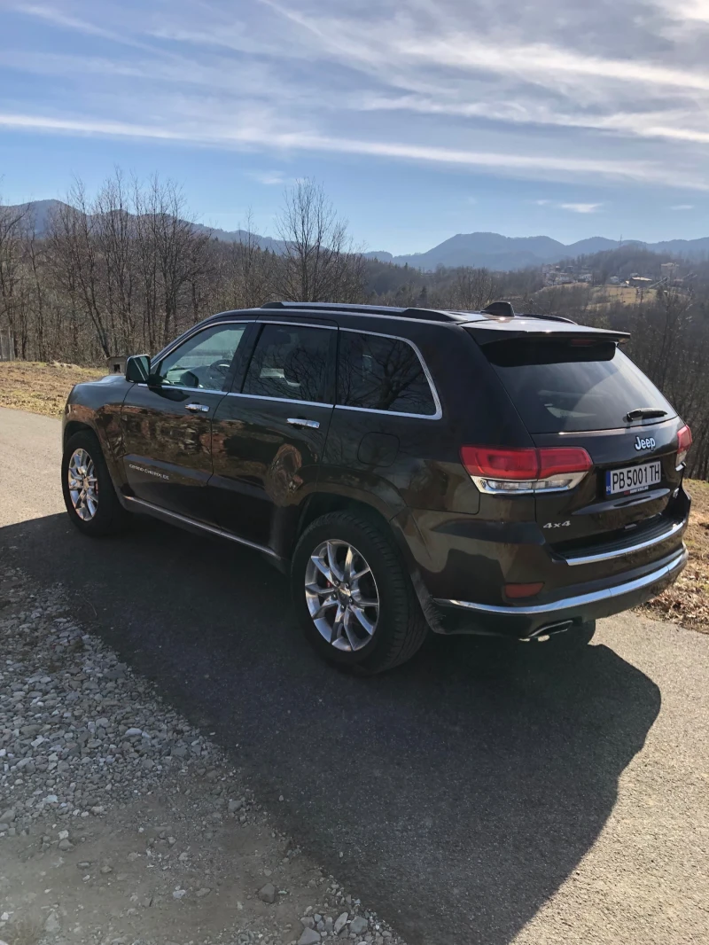 Jeep Grand cherokee 5.7 HEMI SUMMIT, снимка 13 - Автомобили и джипове - 53527415