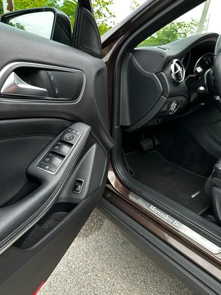 Mercedes-Benz GLA 220 GLA 220 4 MATIC, снимка 10 - Автомобили и джипове - 49136790