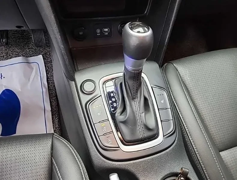 Hyundai Kona 1.6, снимка 8 - Автомобили и джипове - 54627135