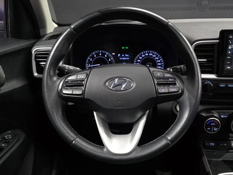 Hyundai Venue КРАЙНА ЦЕНА: 15886 EUR !!!РЕАЛНА КРАЙНА ЦЕНА!!!, снимка 13 - Автомобили и джипове - 55968056