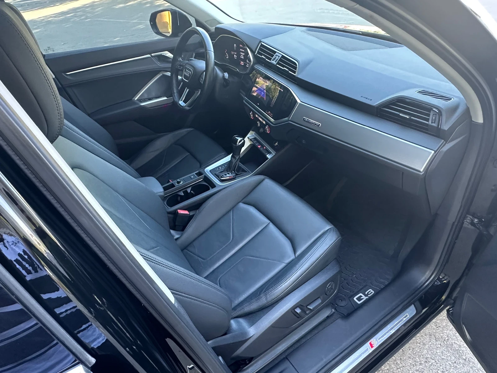Audi Q3 S-line/панорама/45TFSi-QUATTRO* DIGITAL* LED* DIST | Mobile.bg — изображение 13