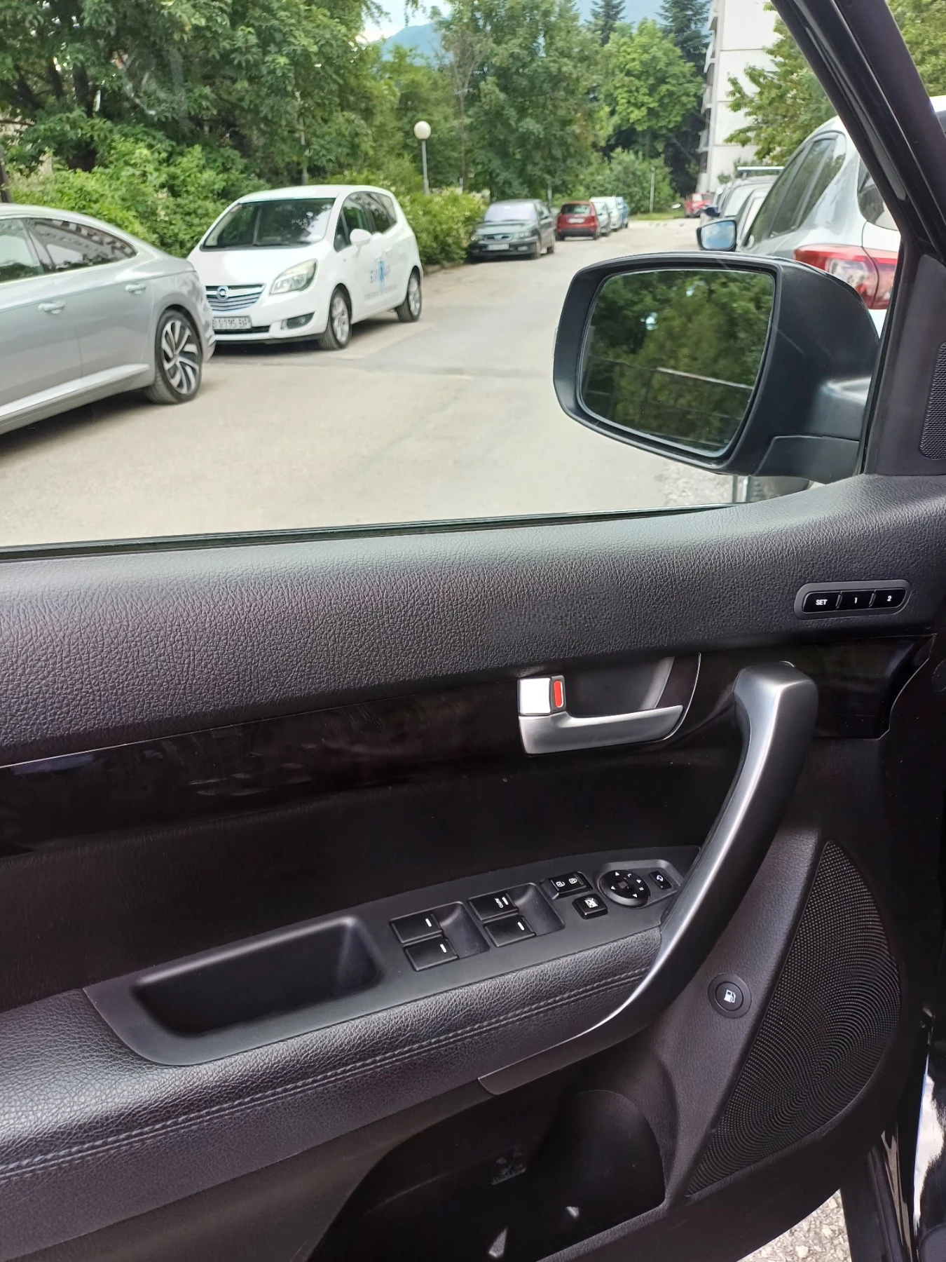 Kia Sorento SUV III (UM) - изображение 6