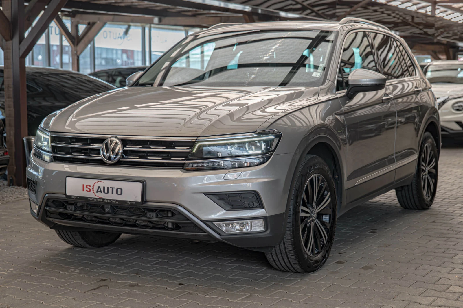 VW Tiguan 2.0TDI/HIGHLINE/Virtual/DSG/4Motion/ERGO/Камера - изображение 3