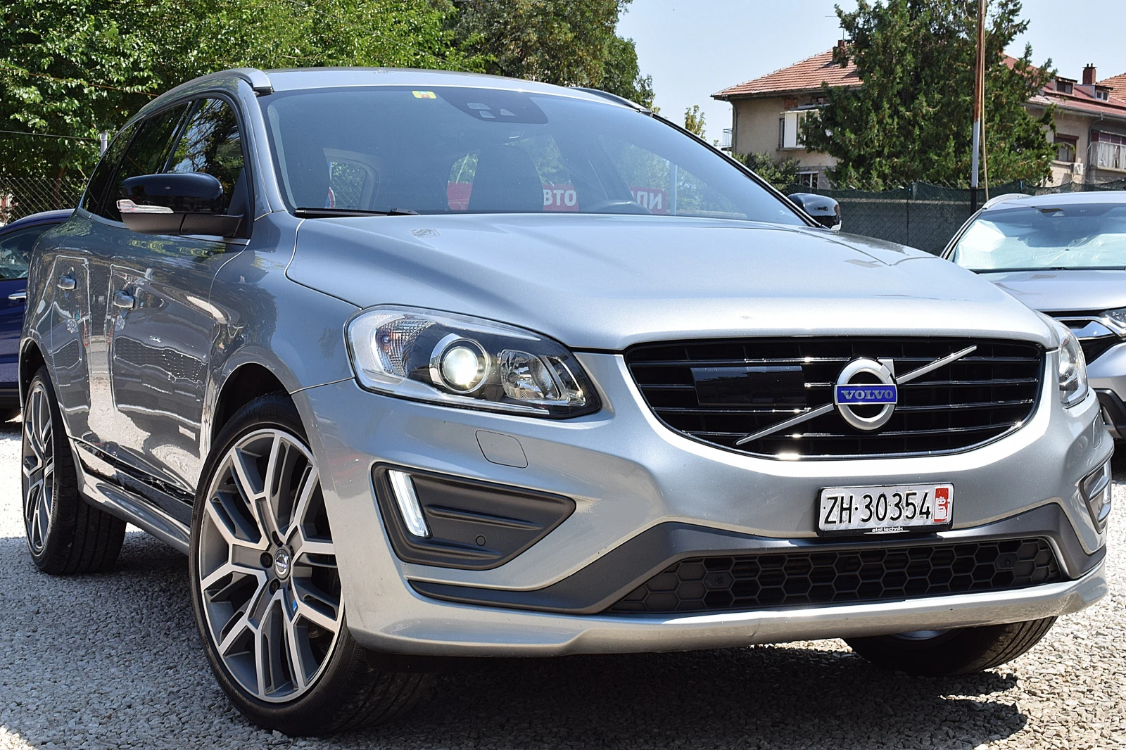 Volvo XC60 2.0ШВЕЙЦАРИЯ-T6/AWD/POLESTAR/R Design/LUX/ - изображение 2