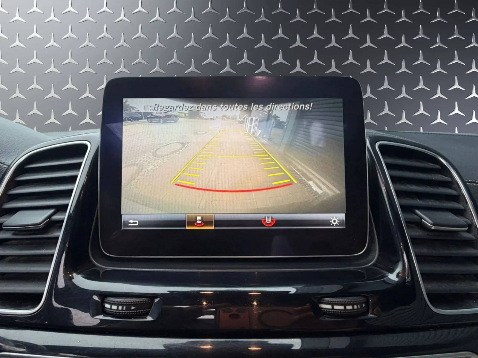 Mercedes-Benz GLE 350 ОЧАКВАН ВНОС Mercedes GLE350d AMG Line  - изображение 10