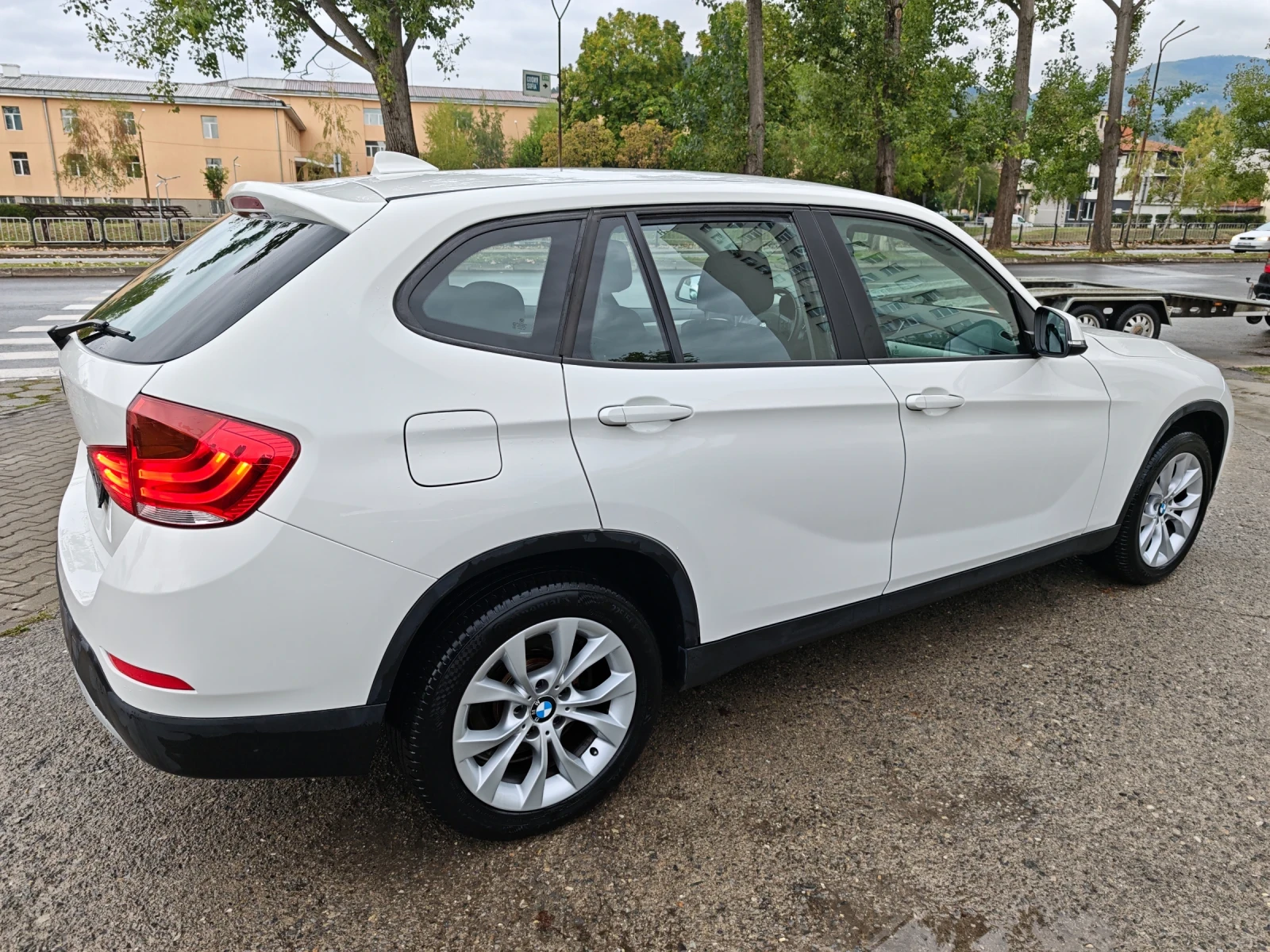 BMW X1 1.8 XDrive 4x4  - изображение 5