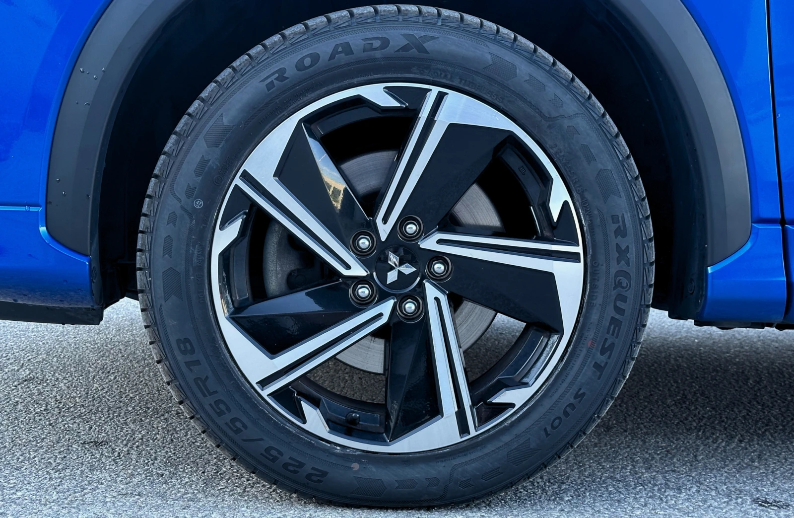 Mitsubishi Eclipse Cross Plug-In 4x4 | 360  |  | Mobile.bg   7