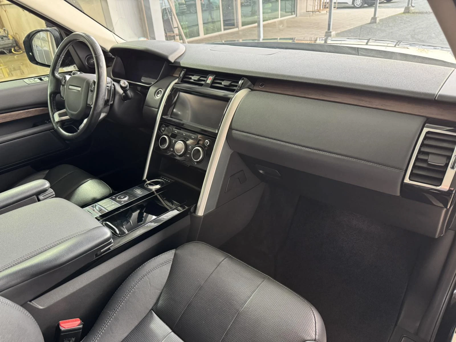 Land Rover Discovery SD4* HSE* 240ps* 78��* ��* ������*  | Mobile.bg � ����������� 10