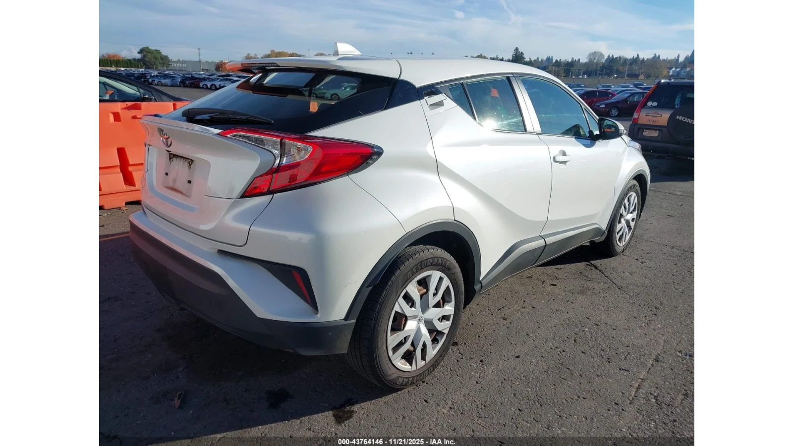 Toyota C-HR * ПАРКТРОНИК* НАВИ* , снимка 6 - Автомобили и джипове - 53754961