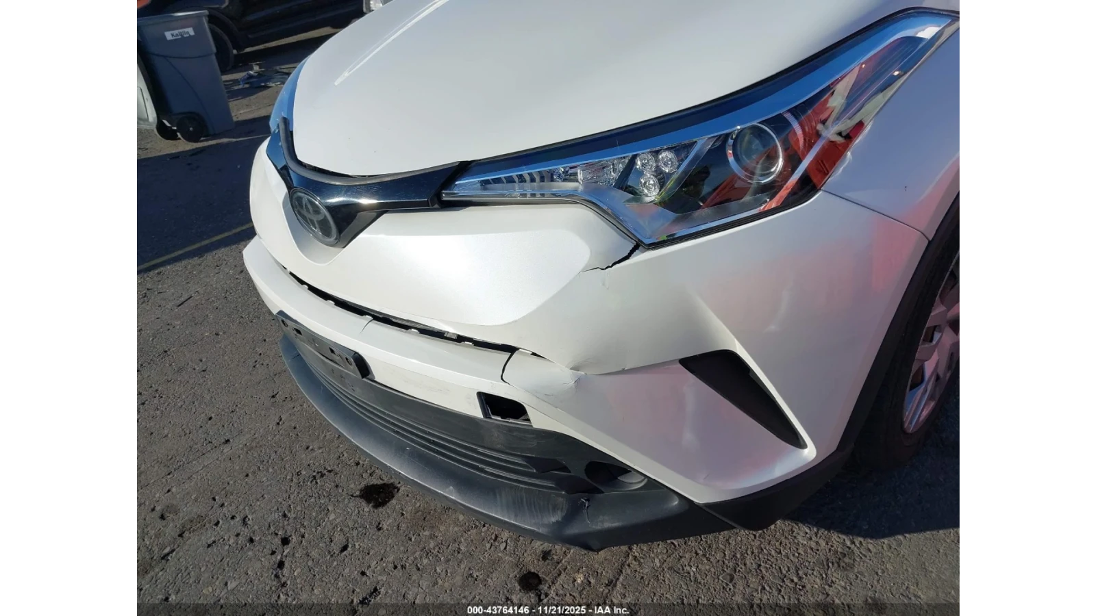 Toyota C-HR * ПАРКТРОНИК* НАВИ* , снимка 4 - Автомобили и джипове - 53754961