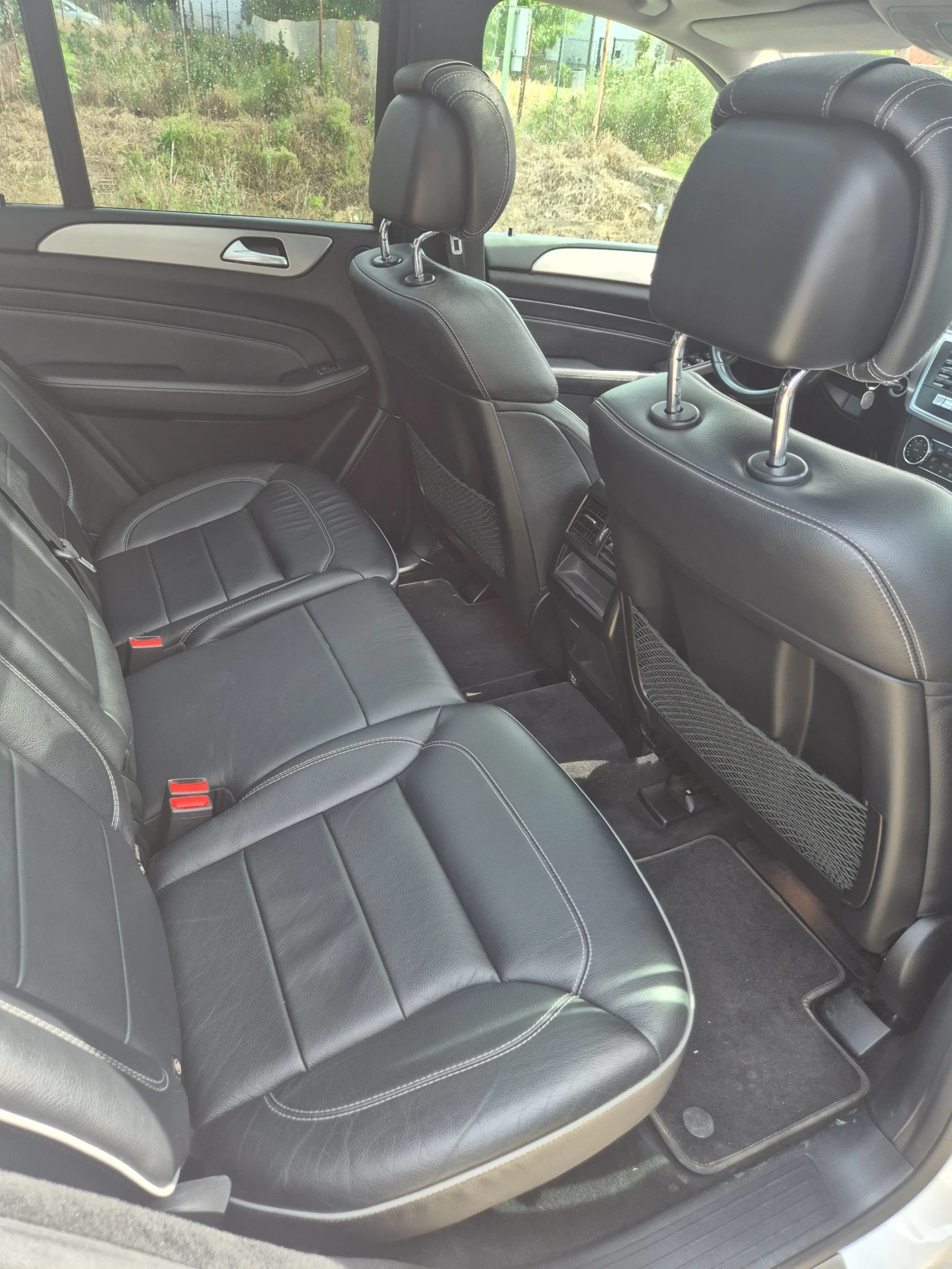 Mercedes-Benz ML 350 Всички екстри, снимка 12 - Автомобили и джипове - 54717571