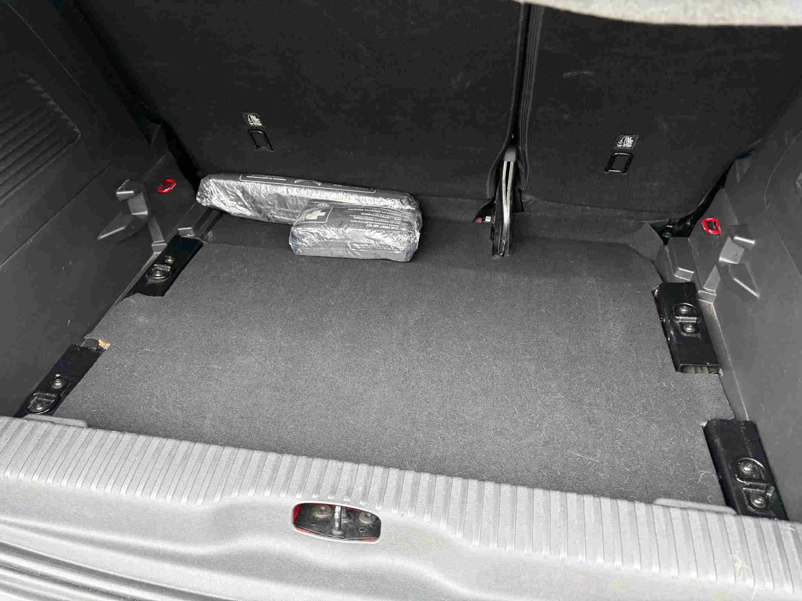 Citroen C3 Aircross  1.5 HDI Feel, снимка 16 - Автомобили и джипове - 54254858