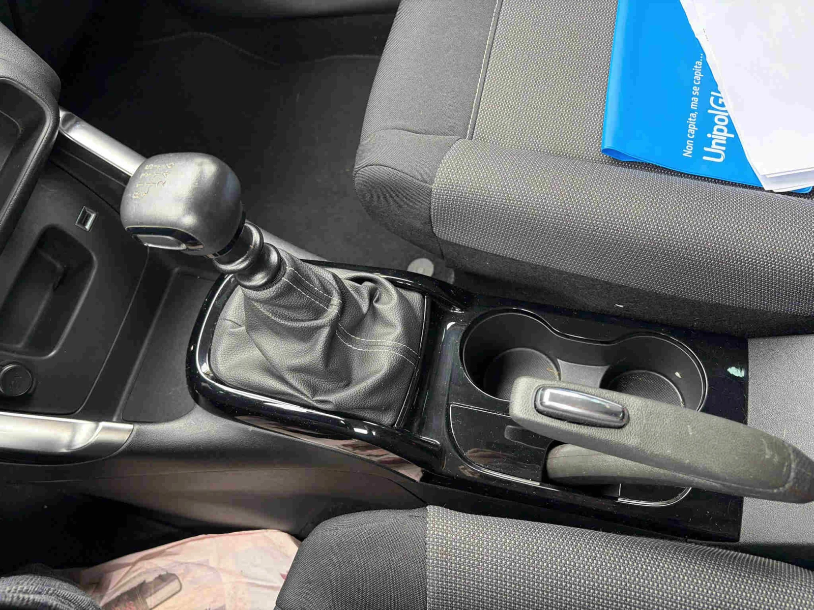 Citroen C3 Aircross  1.5 HDI Feel, снимка 13 - Автомобили и джипове - 54254858