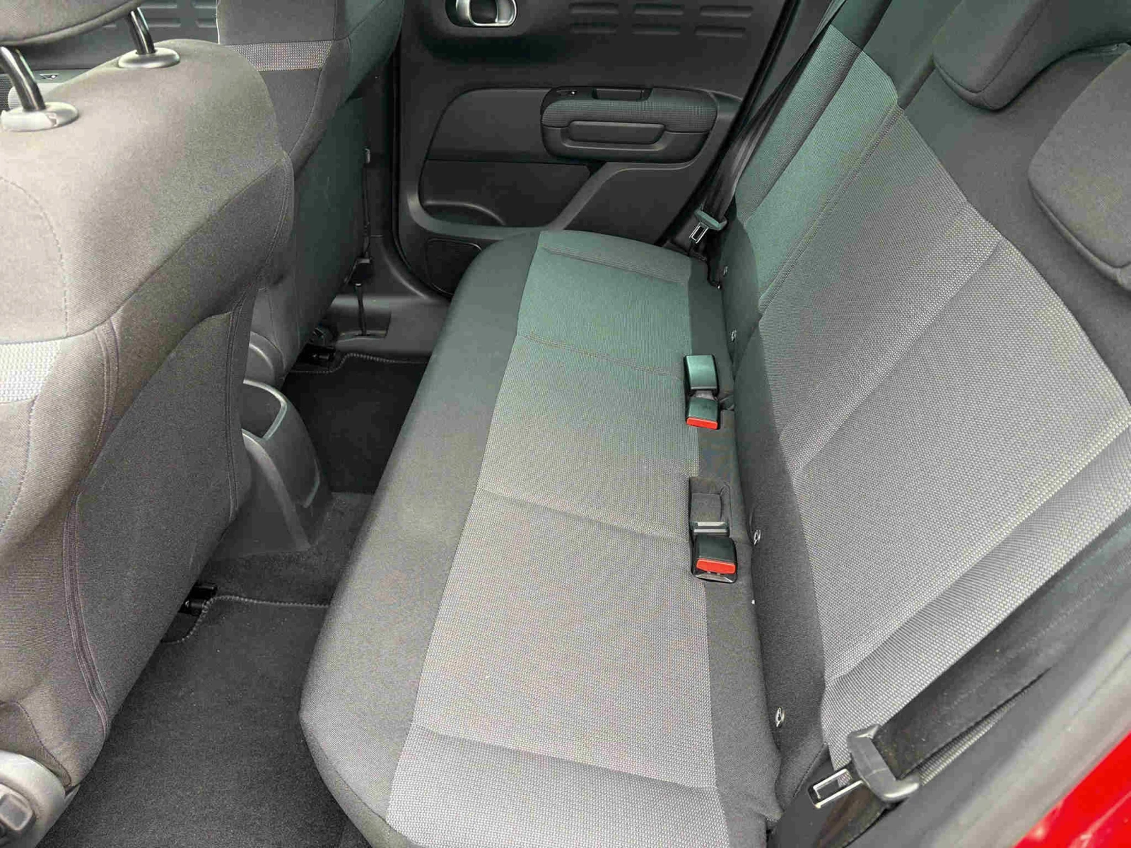 Citroen C3 Aircross  1.5 HDI Feel, снимка 15 - Автомобили и джипове - 54254858