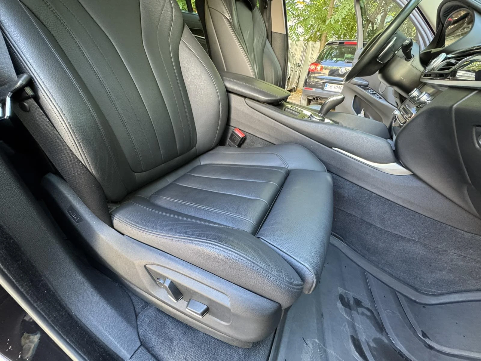 BMW X6 3.5i, снимка 8 - Автомобили и джипове - 54340252