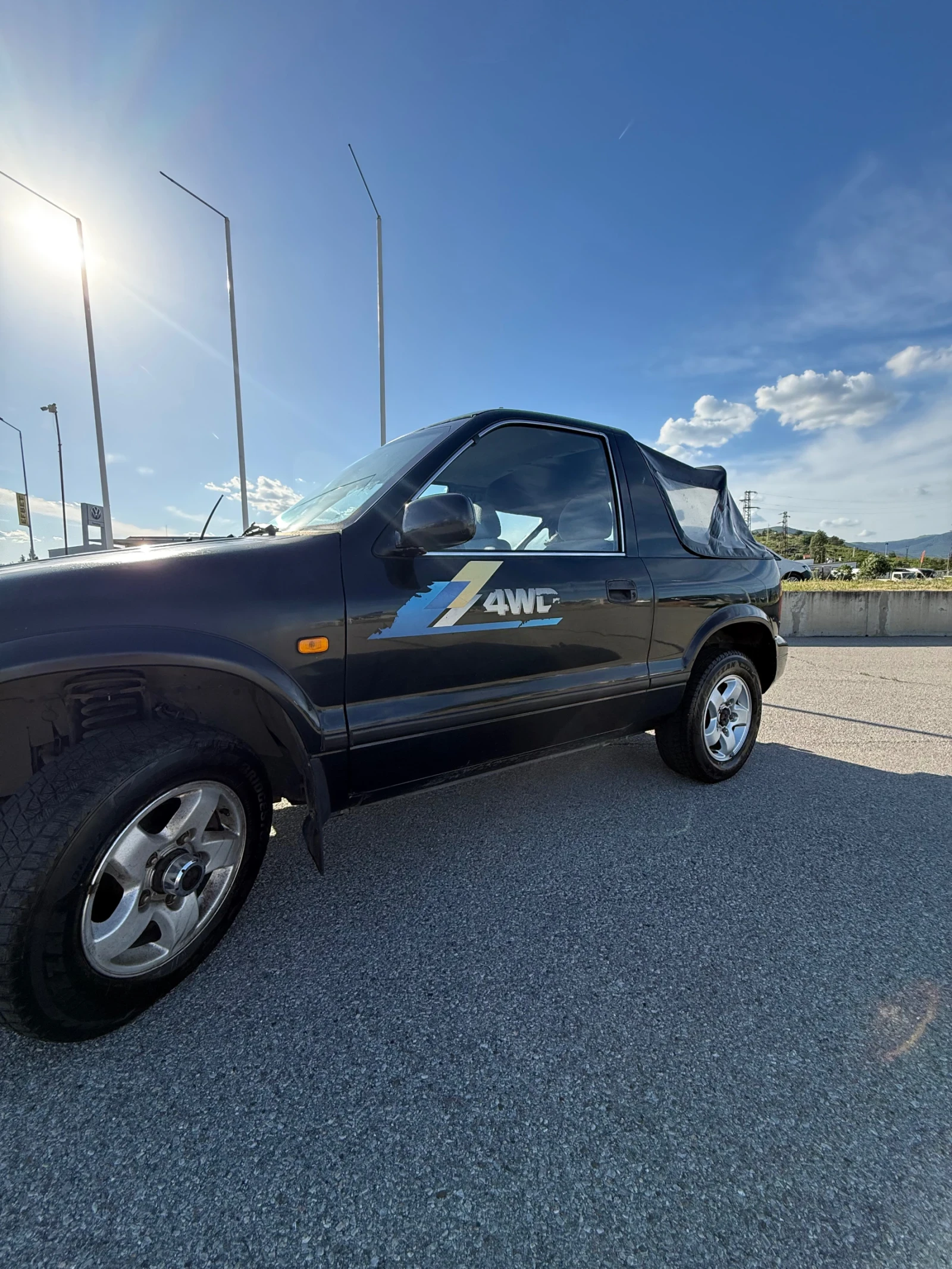 Kia Sportage 2.0 LPG, снимка 2 - Автомобили и джипове - 54800201