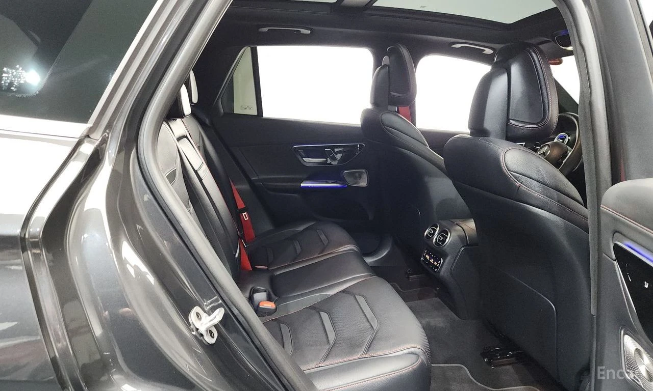 Mercedes-Benz GLC 43 AMG 4MATIC* BURMESTER* HEAD-UP* DISTRONIC* 360 CAM* , снимка 16 - Автомобили и джипове - 54827844
